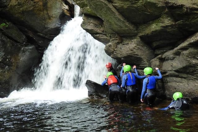 Canyoning in Keltyburn